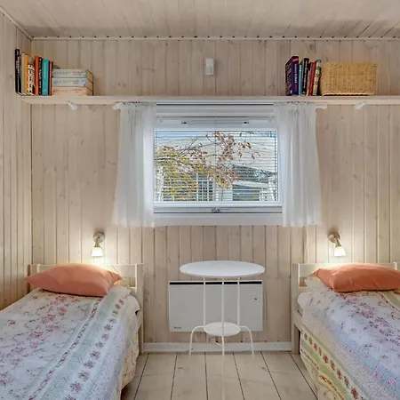 度假居 2 Bedroom Cozy In 吉利勒杰