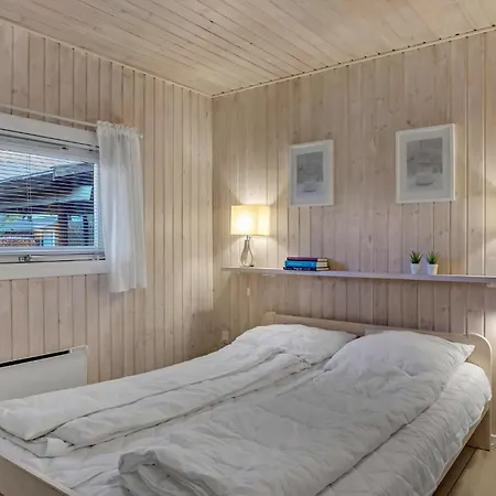 2 Bedroom Cozy In Gilleleje