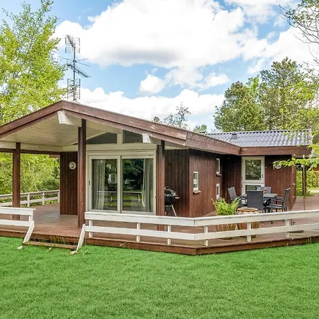 2 Bedroom Cozy In * Gilleleje